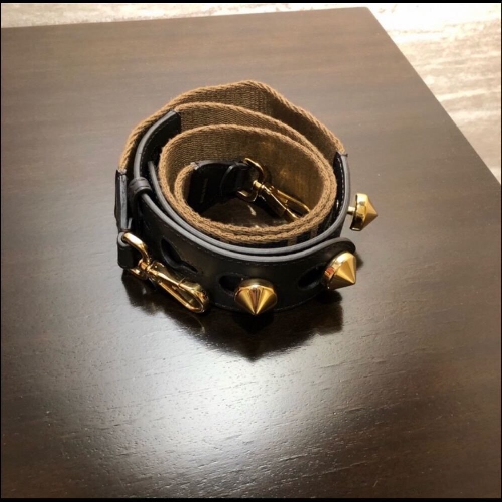 FENDI STRAP